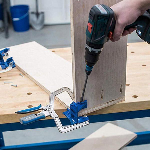 90 Degree Angle Carpenter's Clamp